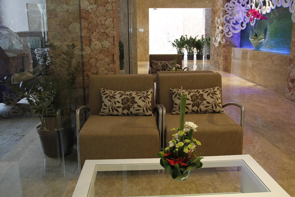 Kuta Angel Hotel - Luxurious Living Экстерьер фото